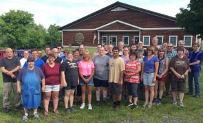 The Maple Landmark crew in front of the factory in Middlebury, VT