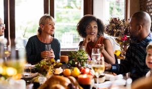 family at thanksgiving table