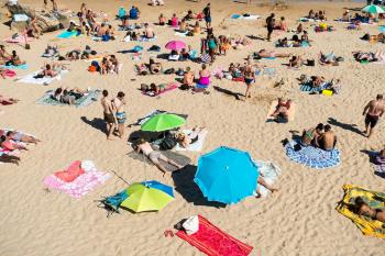 A vibrant beach scene. Sustainable summer.